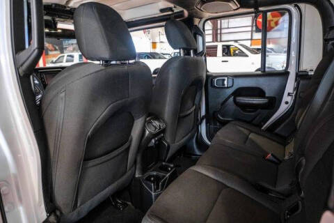 2020 Jeep Gladiator Sport