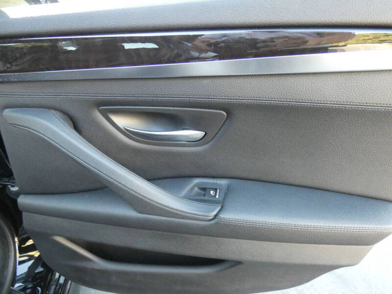 2016 BMW 5 Series 535i