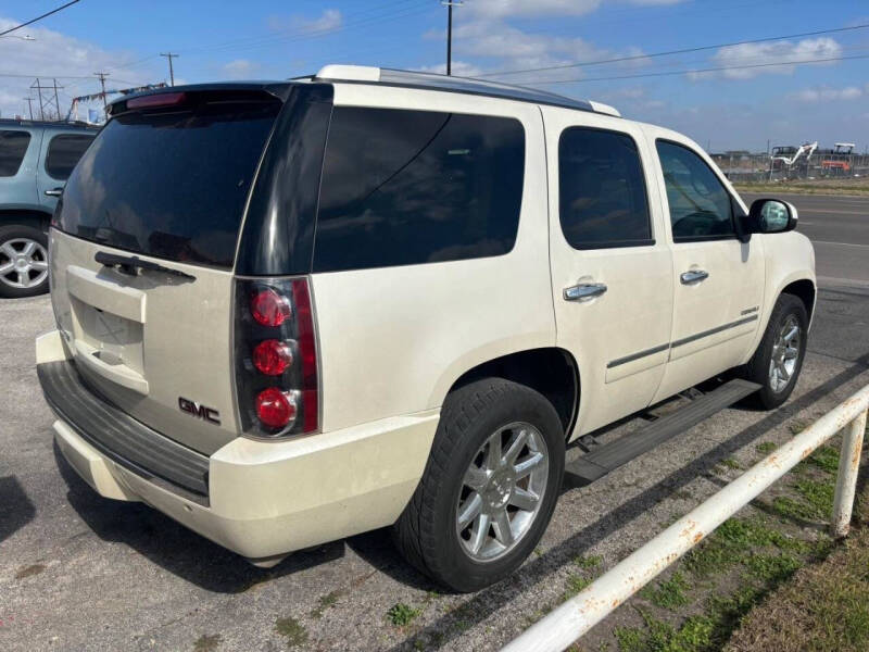 2012 GMC Yukon Denali