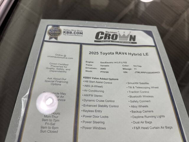 2025 Toyota RAV4 Hybrid LE