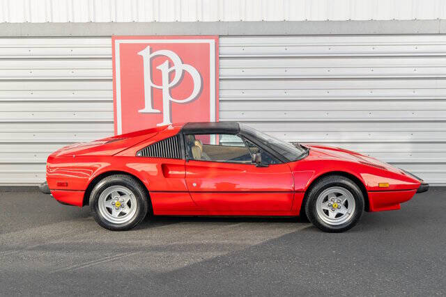 1982 Ferrari 308 GTSI 37