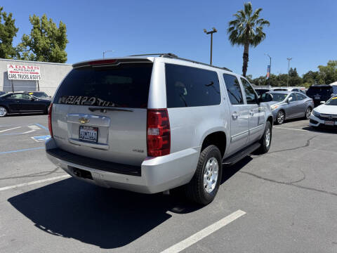 2011 Chevrolet Suburban LT