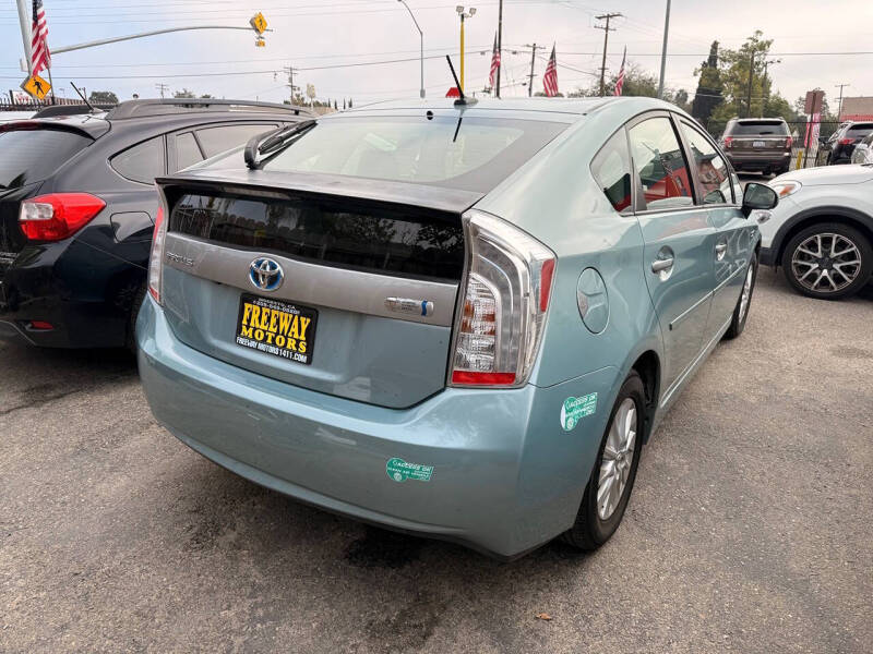 2012 Toyota Prius Plug-in Hybrid