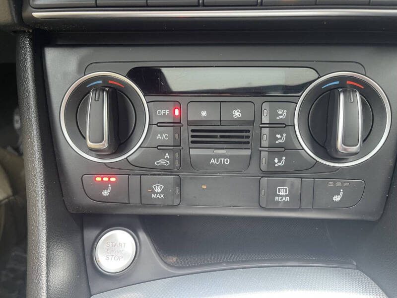 2018 Audi Q3 2.0T quattro Premium