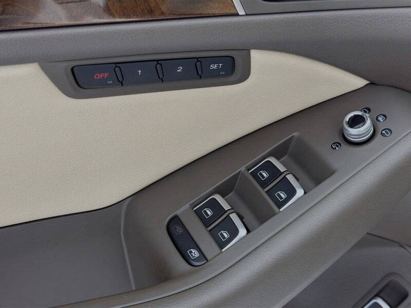 2015 Audi Q5 2.0T quattro Premium Plus