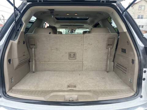 2016 GMC Acadia Denali