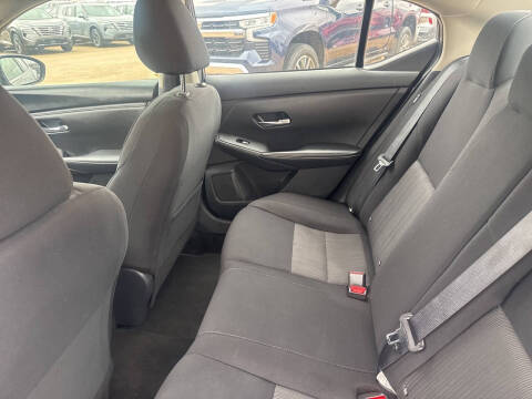 2023 Nissan Sentra SV