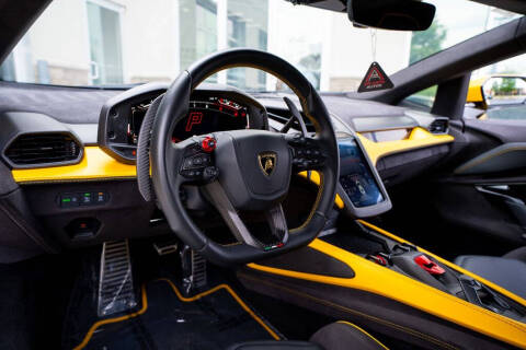 2024 Lamborghini Revuelto