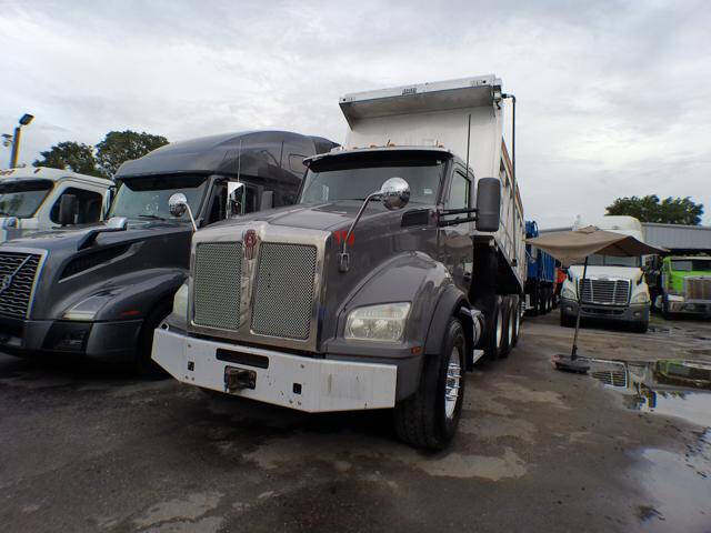 2019 Kenworth T880