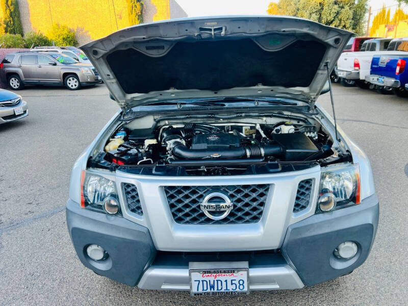 2012 Nissan Xterra X