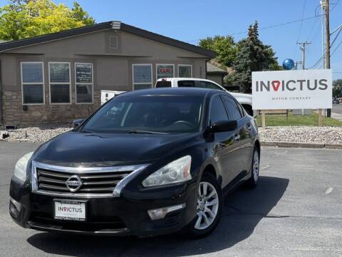 2015 Nissan Altima for sale at INVICTUS MOTOR COMPANY in West Valley City UT