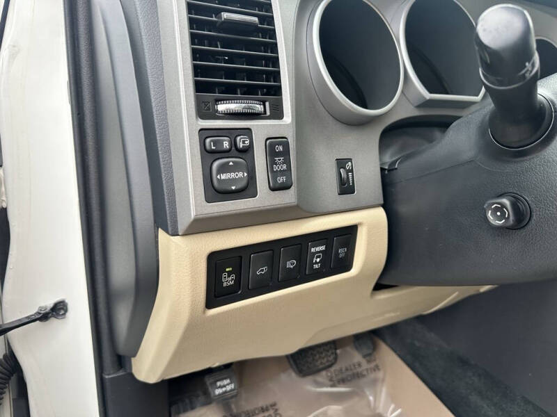 2013 Toyota Sequoia Platinum