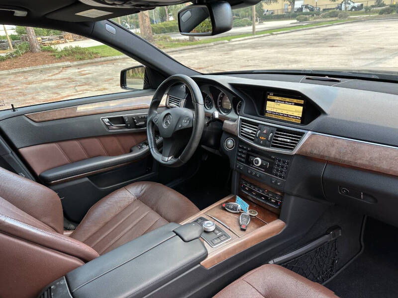 2010 Mercedes-Benz E-Class E 550 Sport