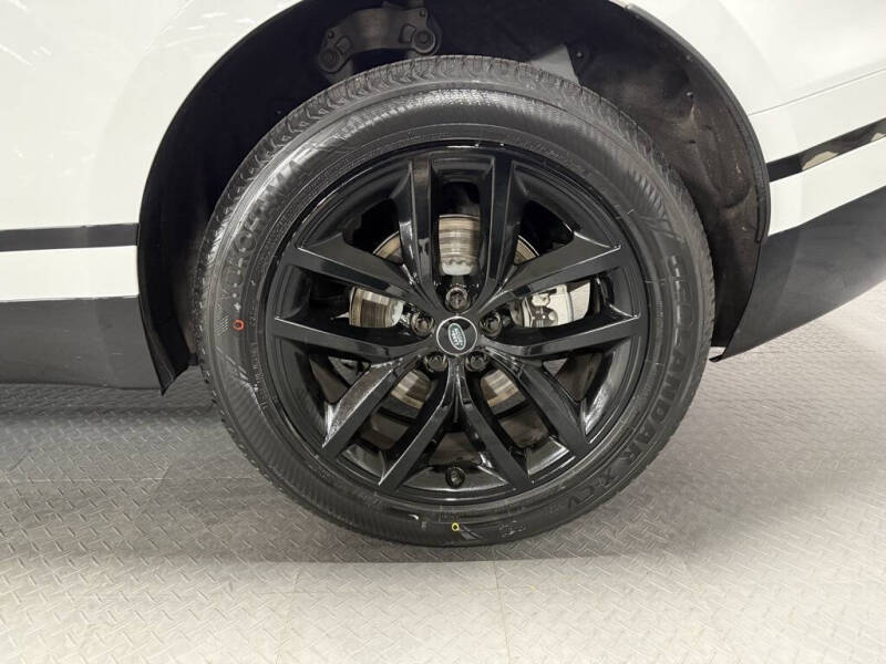 2024 Land Rover Range Rover Velar P250 Dynamic SE