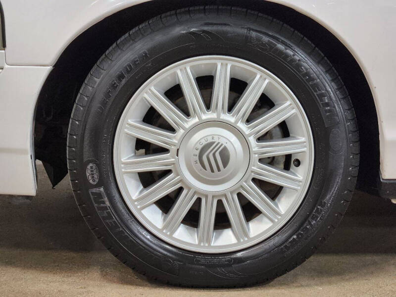 2009 Mercury Grand Marquis LS