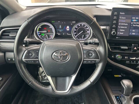 2023 Toyota Camry Hybrid XLE