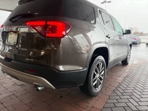 2019 GMC Acadia SLT-1