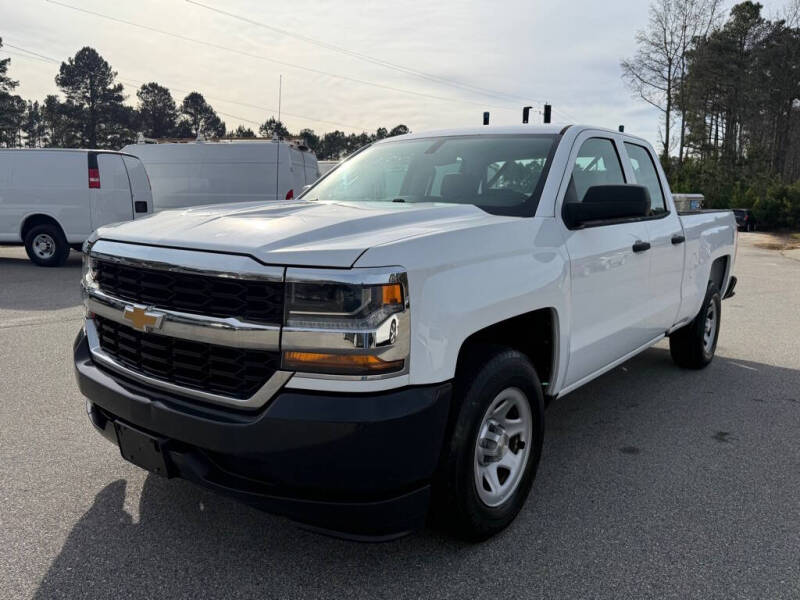2017 Chevrolet Silverado 1500's photo