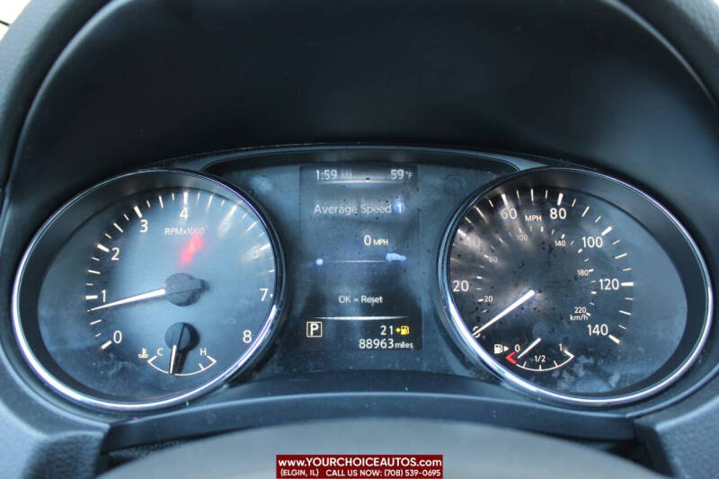 2017 Nissan Rogue SV