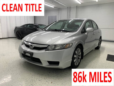 2009 Honda Civic for sale at Driving Xcellence in Jeffersonville IN