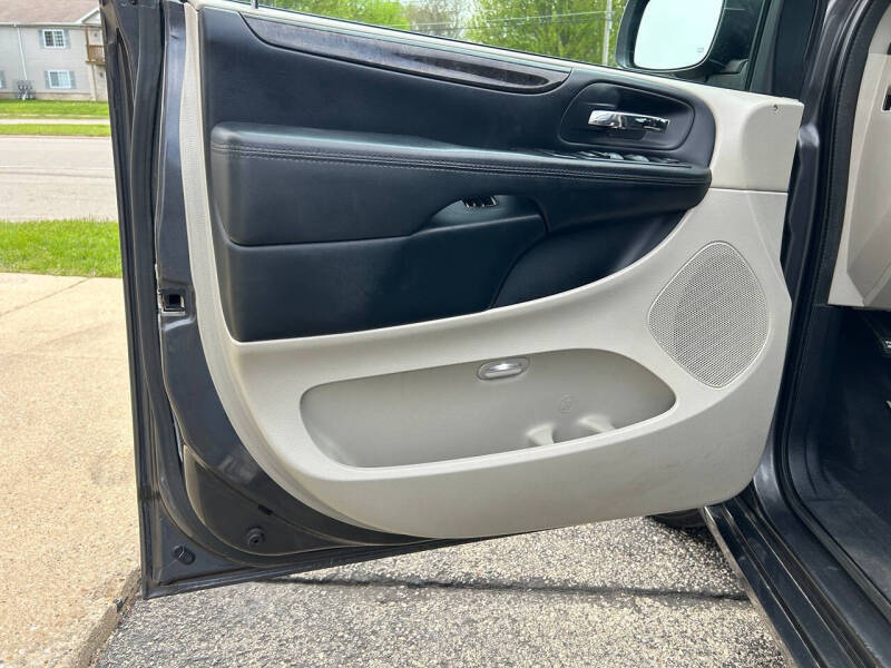 2016 Dodge Grand Caravan SXT