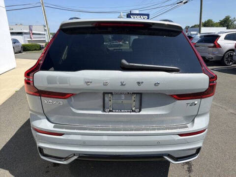 2026 Volvo XC60 T8 Plus