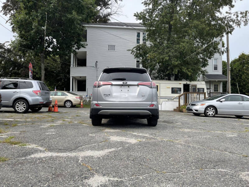 2017 Toyota RAV4 XLE