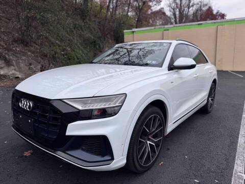 2020 Audi Q8 quattro Premium Plus 55 TFSI