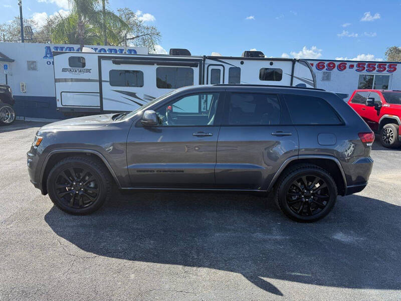 2017 Jeep Grand Cherokee Altitude