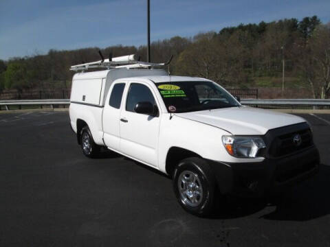 2015 Toyota Tacoma for sale at Tri Town Truck Sales LLC in Watertown CT