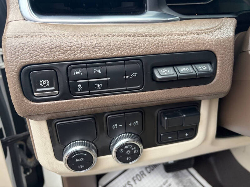 2022 GMC Yukon Denali