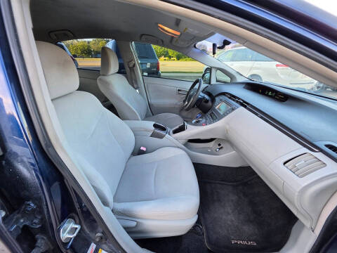 2012 Toyota Prius Two