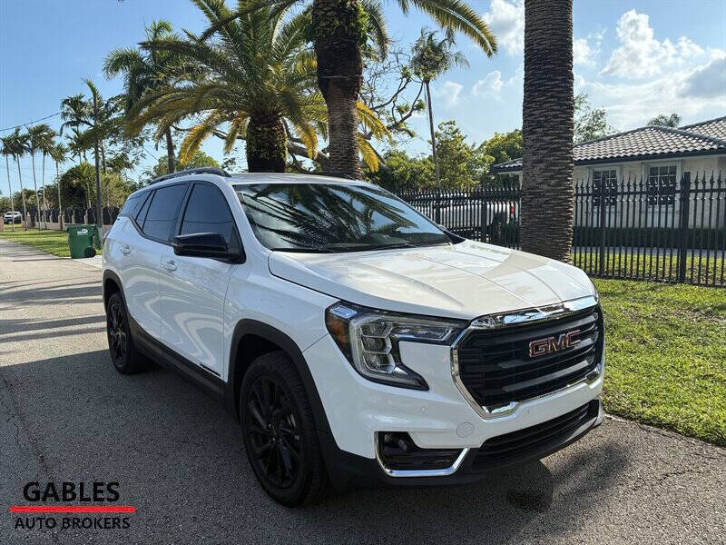 2023 GMC Terrain SLT