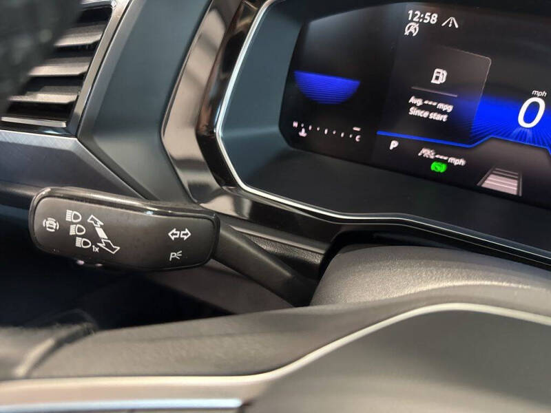 2023 Volkswagen Jetta SE