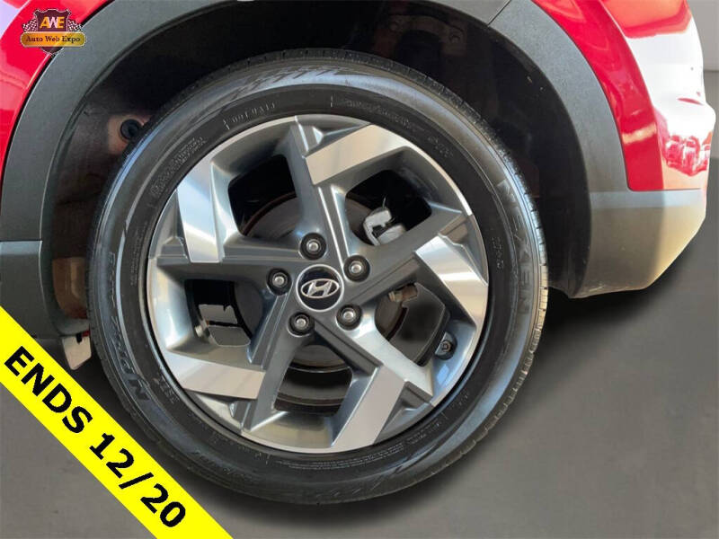 2022 Hyundai Venue SEL