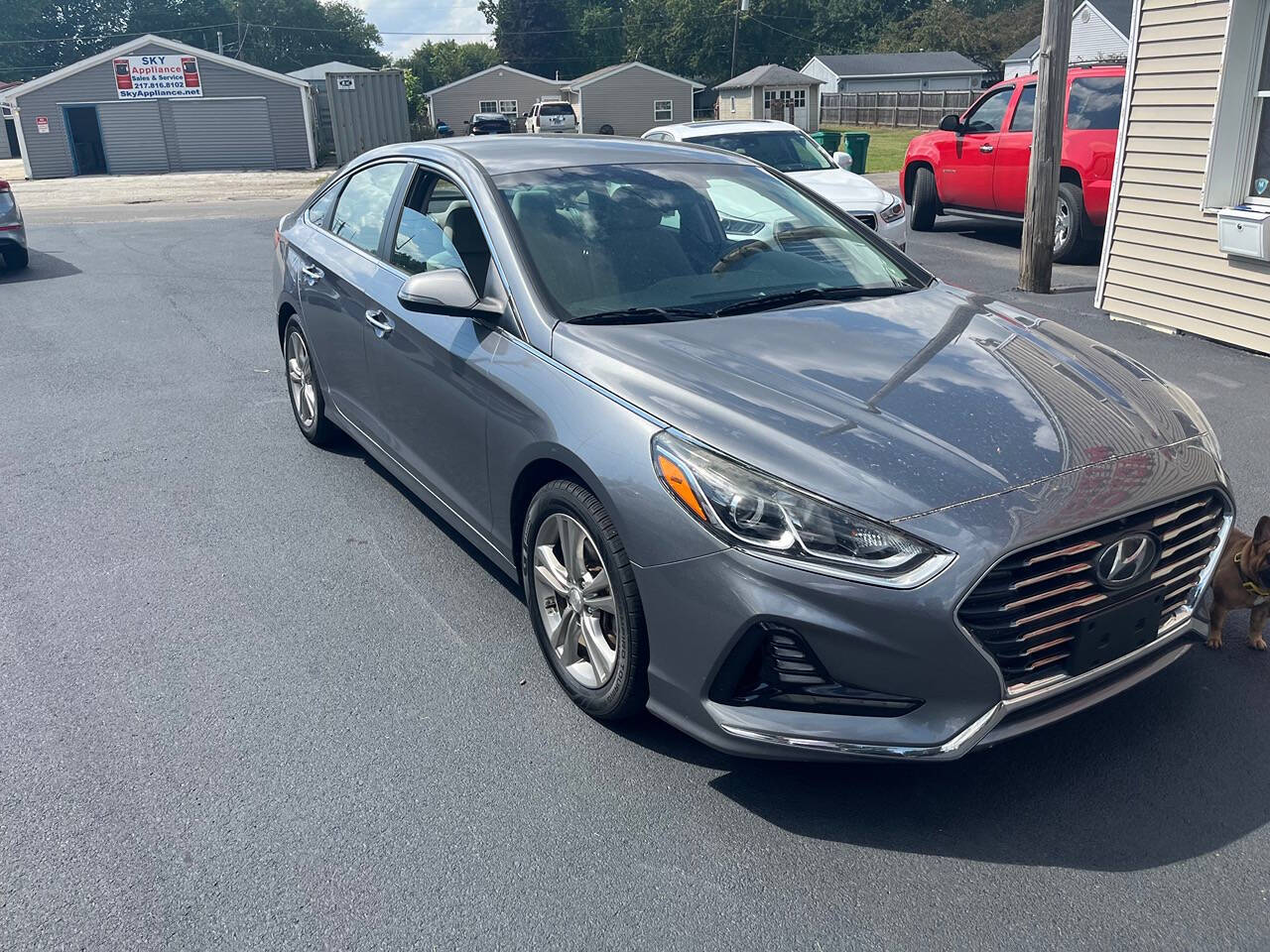 2018 Hyundai SONATA for sale at Mitrione Motors in Springfield, IL