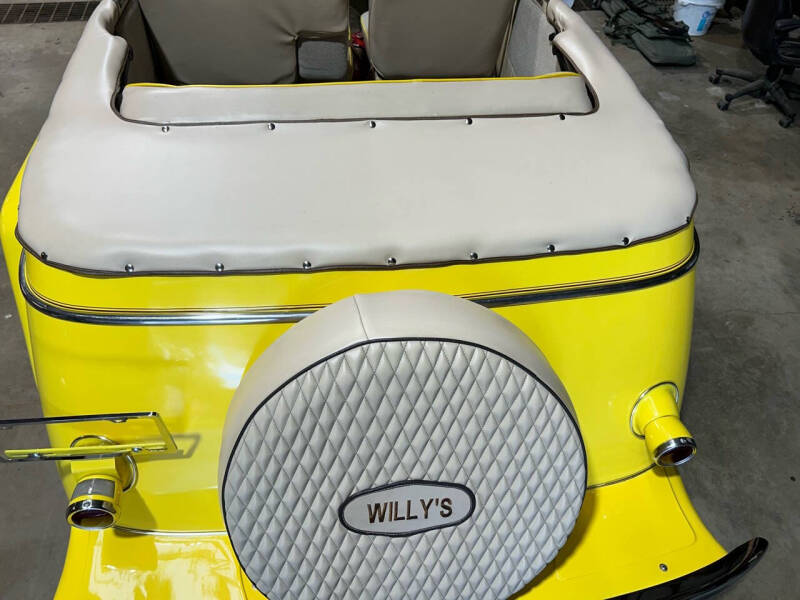 1948 Willys Jeepster