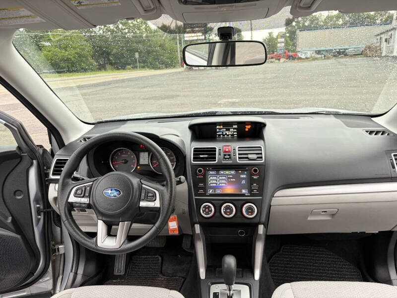 2017 Subaru Forester 2.5i