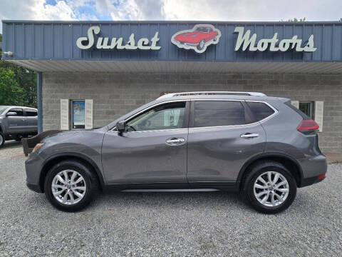 2020 Nissan Rogue SV