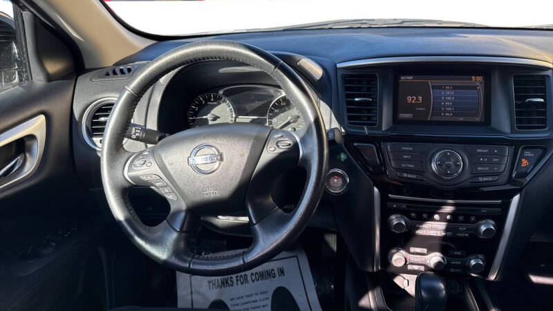 2015 Nissan Pathfinder