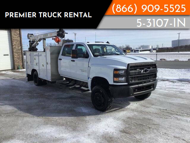 2022 Chevrolet Silverado 5500HD for sale at PREMIER TRUCK RENTAL in Fort Wayne IN