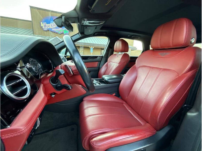 2019 Bentley Bentayga V8