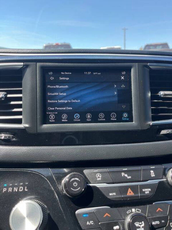 2020 Chrysler Pacifica Touring L
