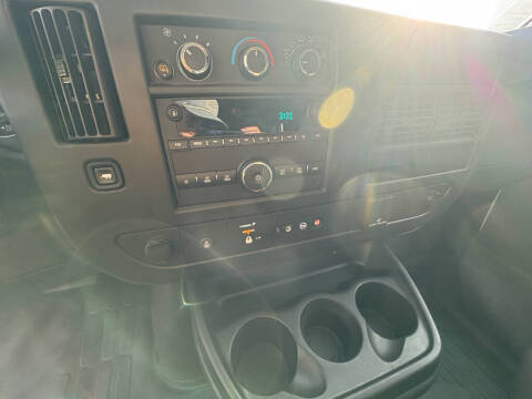 2024 GMC Savana 2500