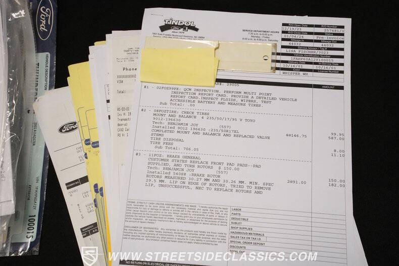 2002 Ford Thunderbird Deluxe