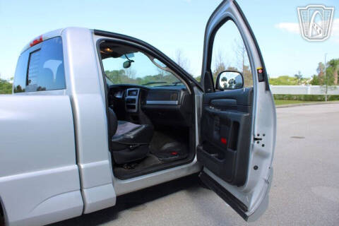 2005 Dodge Ram 1500 SRT-10