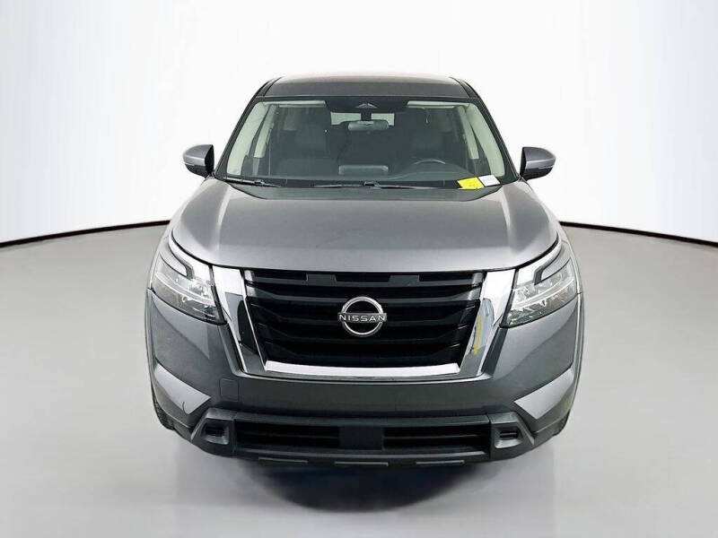 2022 Nissan Pathfinder S