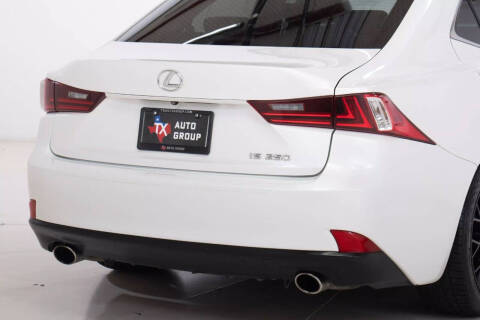 2015 Lexus IS 250 Crafted Line