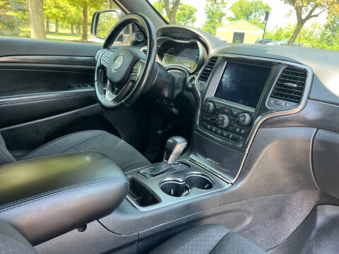 2018 Jeep Grand Cherokee Laredo