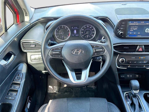 2020 Hyundai Santa Fe SE